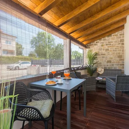 Apartments Residence Radovan 1 Porec Exterior photo