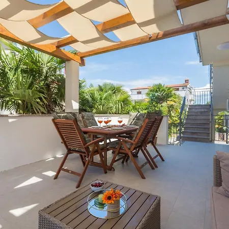 Apartments Residence Radovan 1 Porec Exterior photo